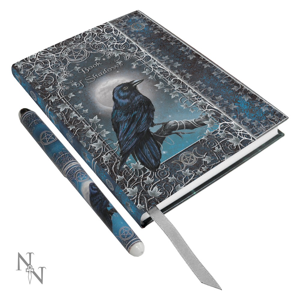 Блокнот B0327B4 Book of Shadows с ручкой - фото 1 - rockbunker.ru